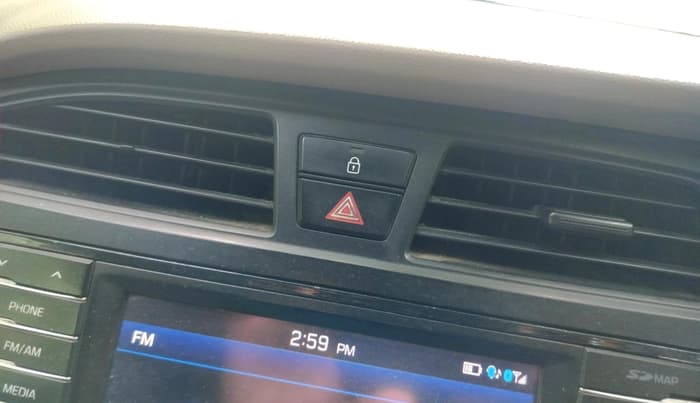 2016 Hyundai Elite i20 ASTA 1.2 (O), CNG, Manual, 90,524 km, interior