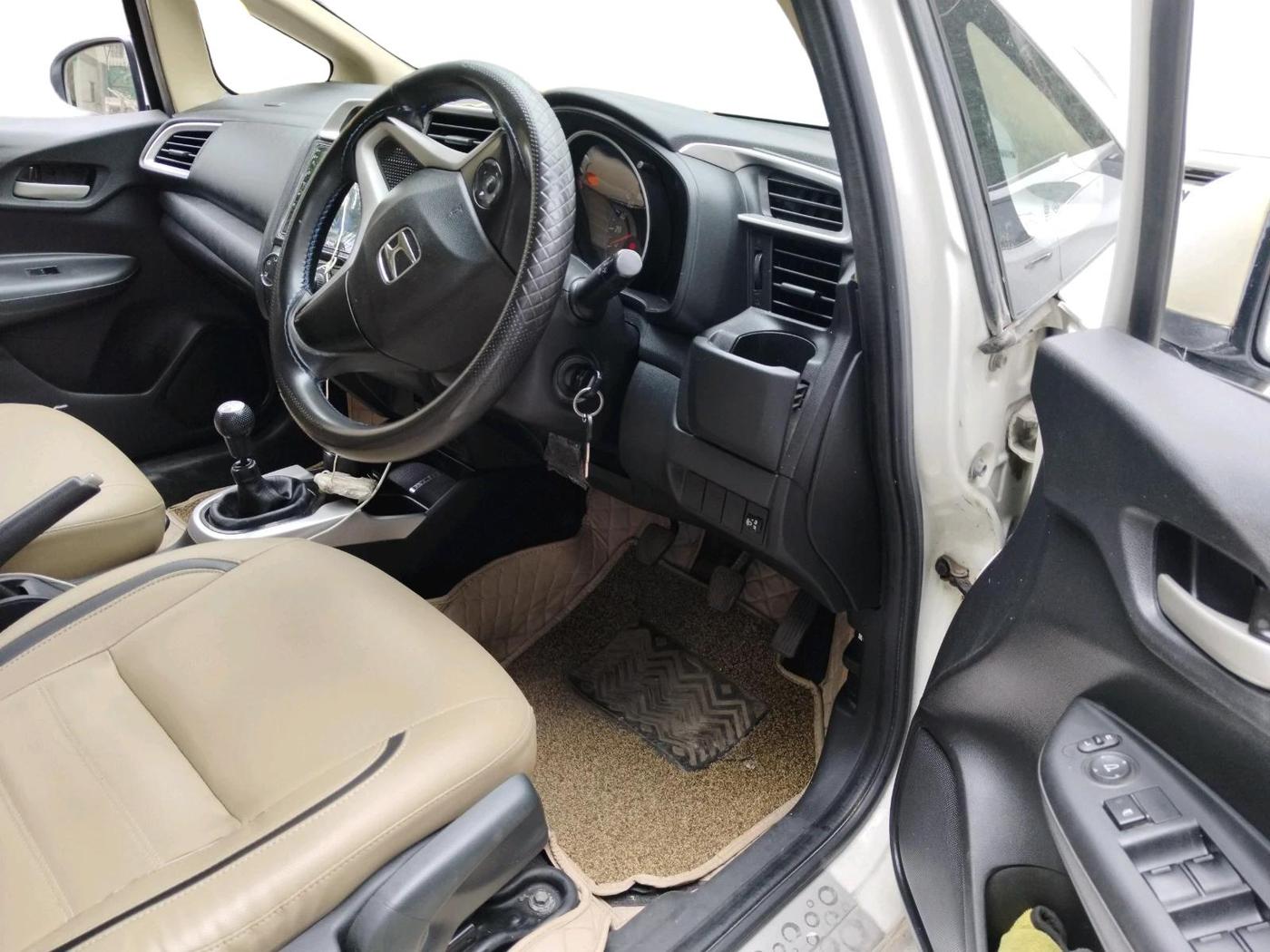 2017 Honda Jazz 1.5L I-DTEC S, Diesel, Manual, 79,201 km, interior