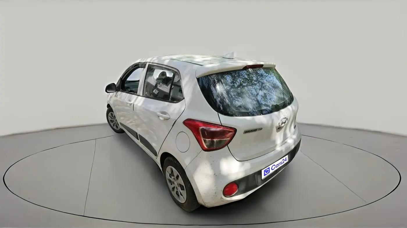 2017 Hyundai Grand i10 MAGNA 1.2 KAPPA VTVT, CNG, Manual, 29,318 km, exterior