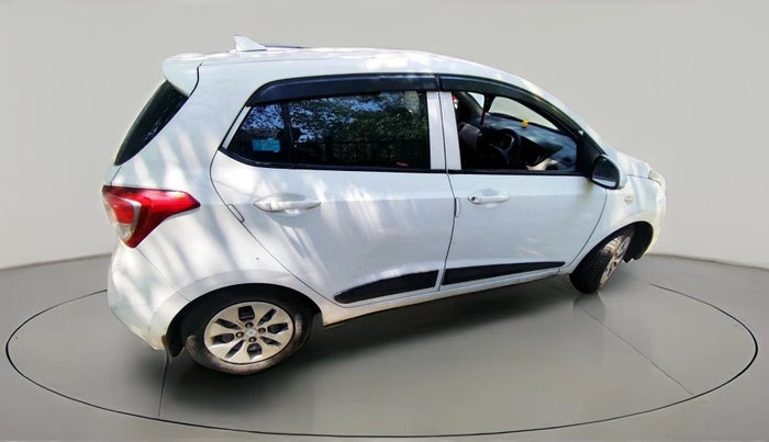 2017 Hyundai Grand i10 MAGNA 1.2 KAPPA VTVT, CNG, Manual, 29,318 km, exterior