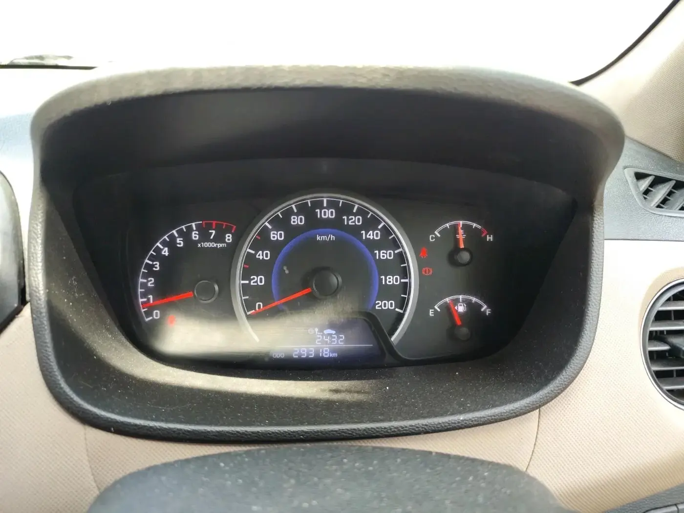 2017 Hyundai Grand i10 MAGNA 1.2 KAPPA VTVT, CNG, Manual, 29,318 km, interior