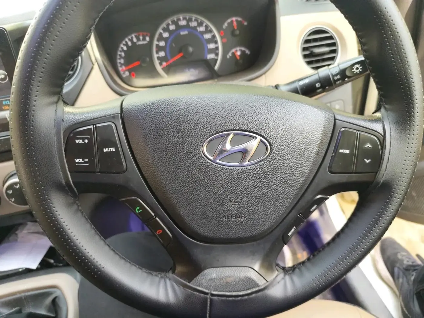 2017 Hyundai Grand i10 MAGNA 1.2 KAPPA VTVT, CNG, Manual, 29,318 km, interior