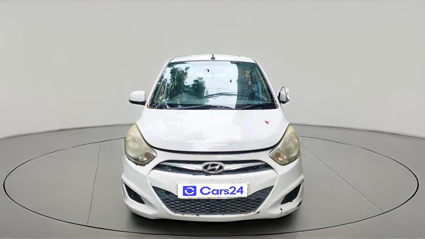 2015 Hyundai i10 SPORTZ 1.1, Petrol, Manual, 53,952 km, exterior