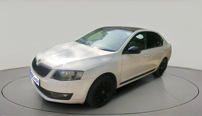 2017 Skoda Octavia 2.0 TDI CR STYLE PLUS AT, Diesel, Automatic, 72,689 km, exterior