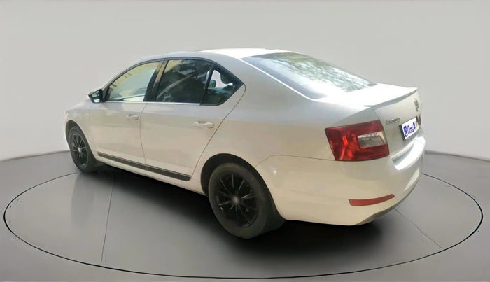 2017 Skoda Octavia 2.0 TDI CR STYLE PLUS AT, Diesel, Automatic, 72,689 km, exterior