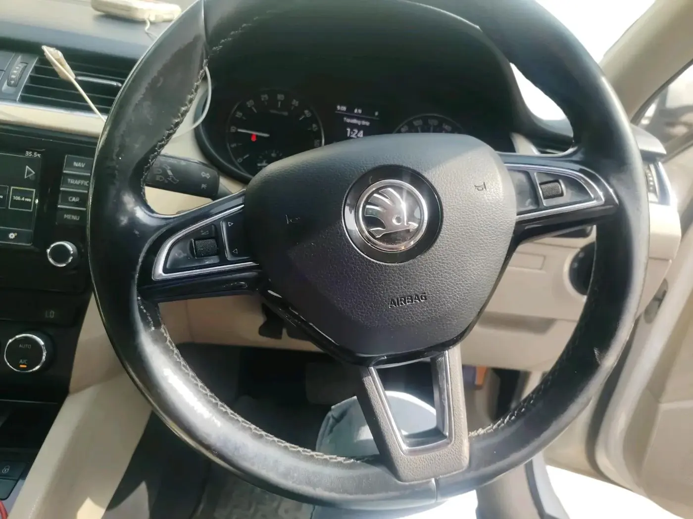 2017 Skoda Octavia 2.0 TDI CR STYLE PLUS AT, Diesel, Automatic, 72,689 km, interior