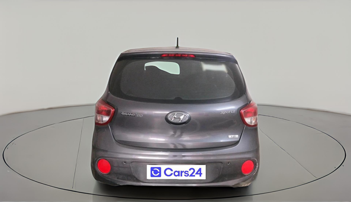 2017 Hyundai Grand i10 SPORTZ 1.2 KAPPA VTVT, CNG, Manual, 1,21,029 km, exterior
