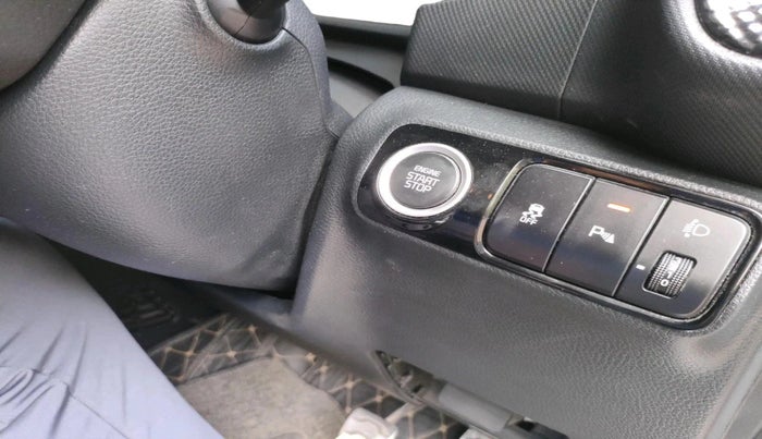 2020 KIA SONET GTX PLUS 1.0 IMT, Petrol, Manual, 30,605 km, interior