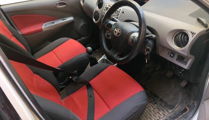 2011 Toyota Etios VX, CNG, Manual, 1,16,483 km, interior