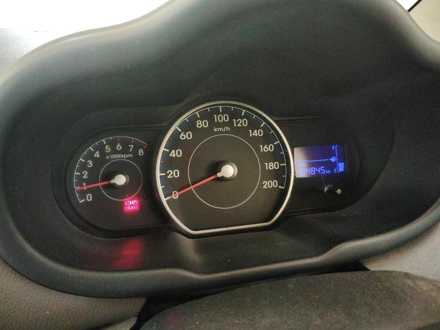2013 Hyundai i10 ERA 1.1, Petrol, Manual, 1,04,845 km, interior