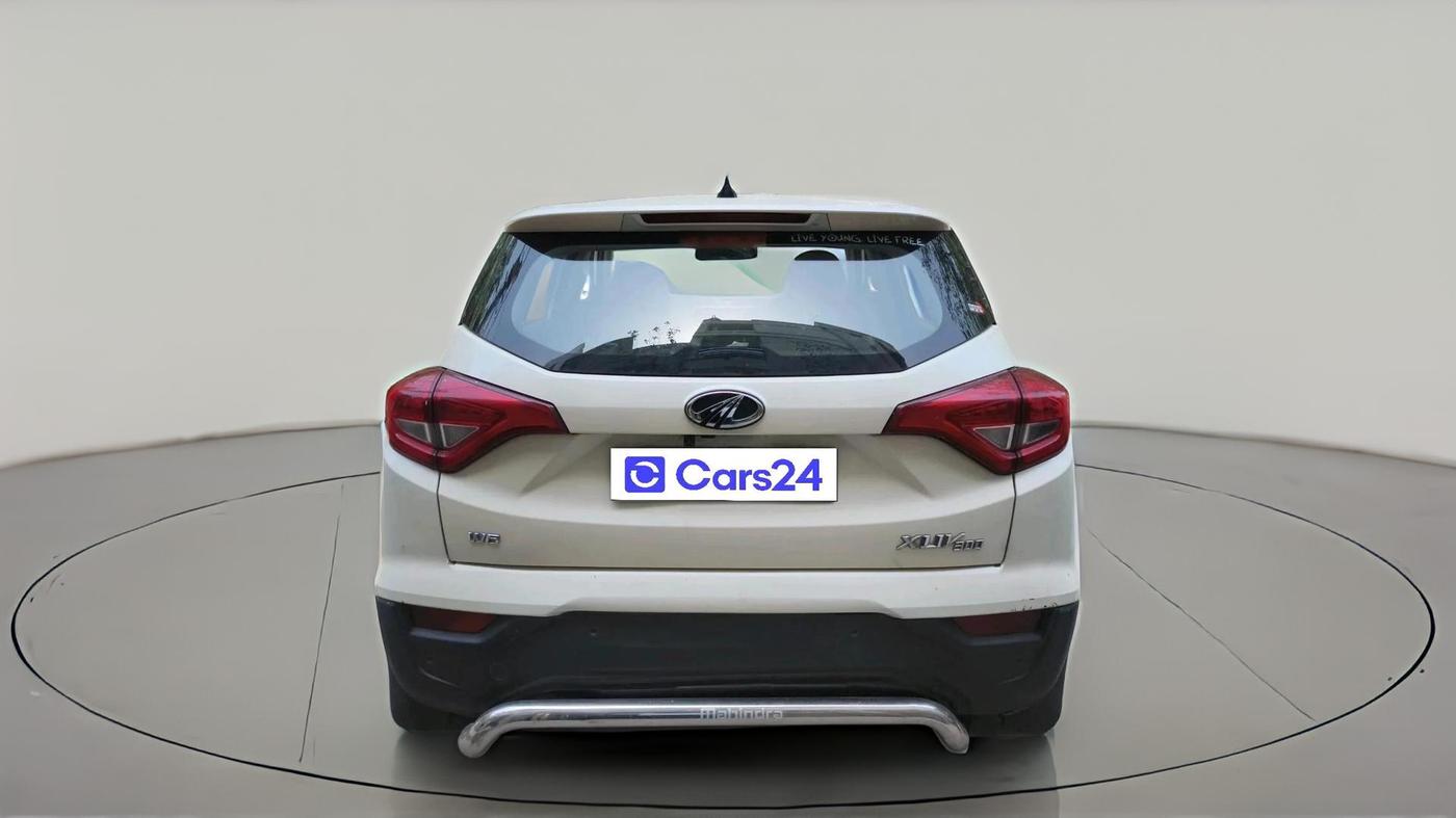 2020 Mahindra XUV300 W6 1.5 DIESEL, Diesel, Manual, 23,720 km, exterior