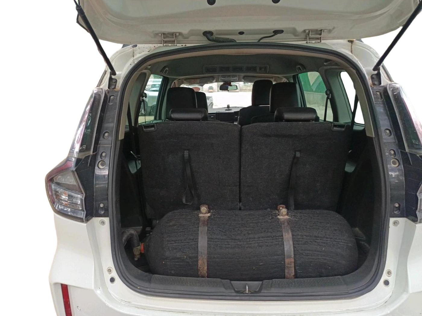 2022 Maruti XL6 ZETA MT, CNG, Manual, 76,672 km, exterior
