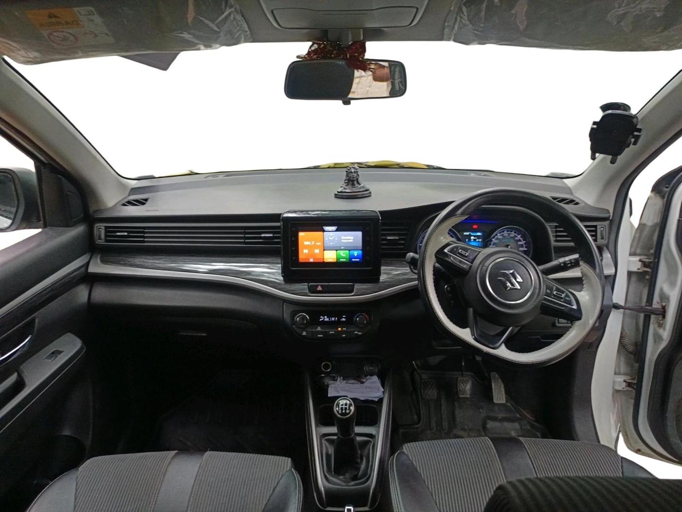 2022 Maruti XL6 ZETA MT, CNG, Manual, 76,672 km, interior