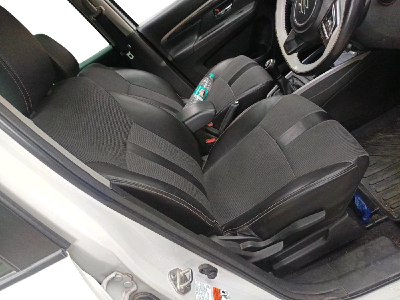 2022 Maruti XL6 ZETA MT, CNG, Manual, 76,672 km, interior