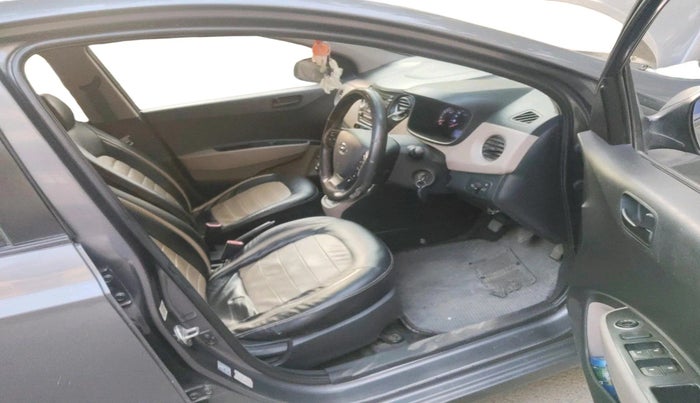 2017 Hyundai Xcent E+, CNG, Manual, 74,152 km, interior