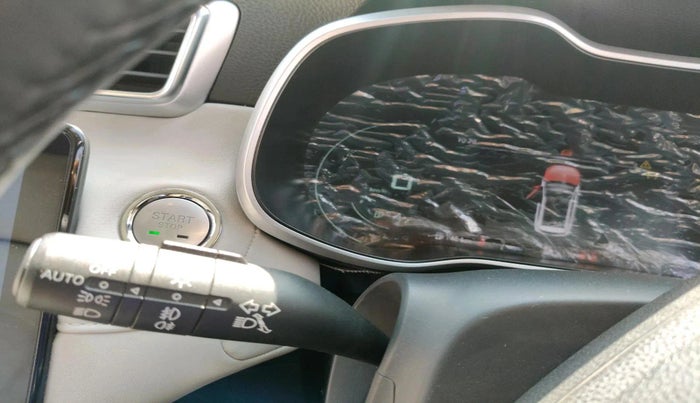 2024 MG ASTOR Select 1.5 CVT (Ivory), Petrol, Automatic, 20,196 km, interior