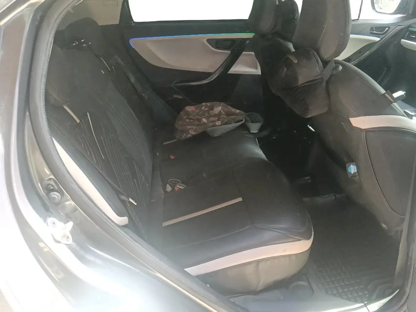 2024 Tata NEXON Pure S 1.2 iCNG, CNG, Manual, 35,329 km, interior