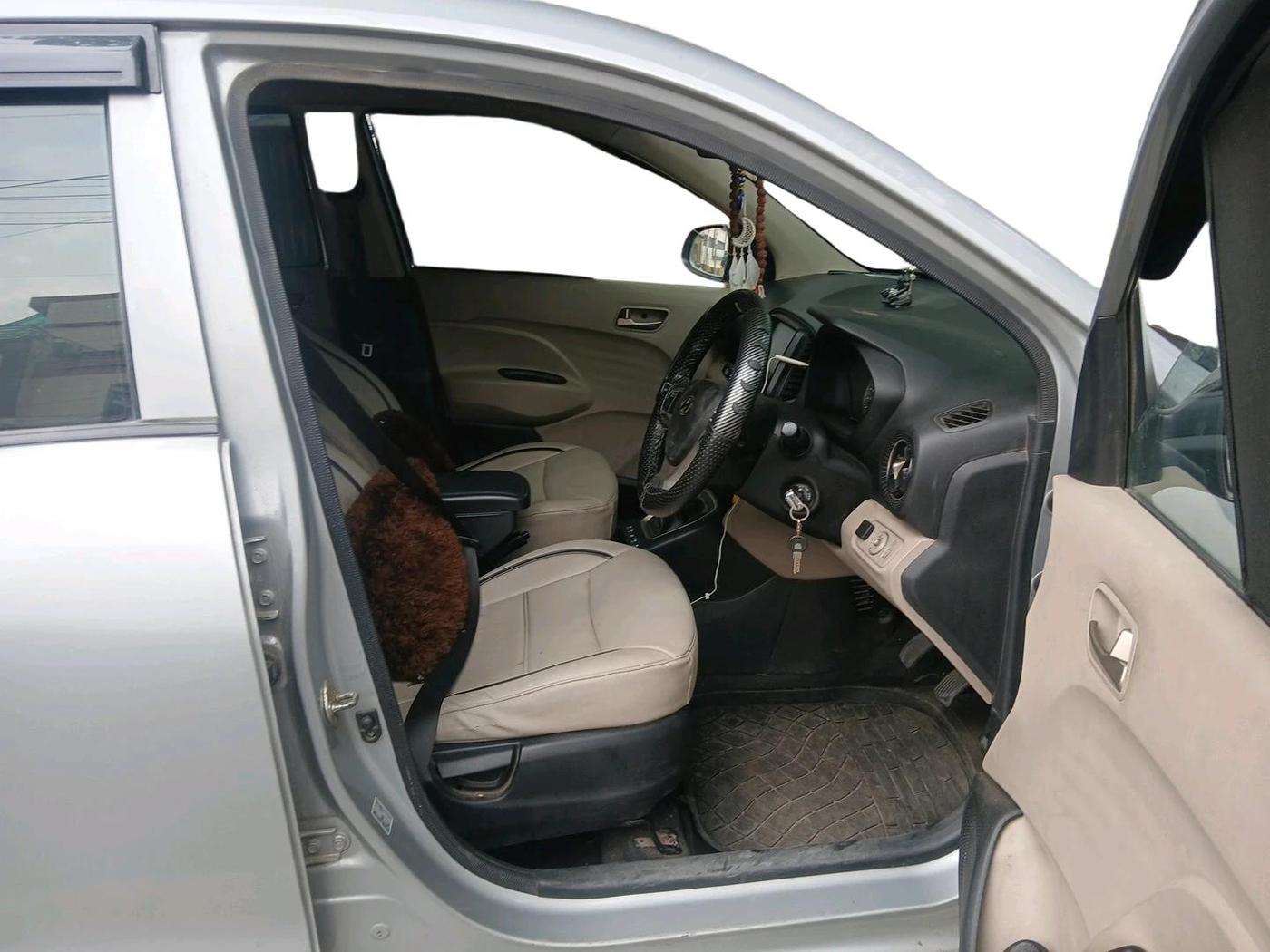 2019 Hyundai NEW SANTRO SPORTZ CNG, CNG, Manual, 76,040 km, interior