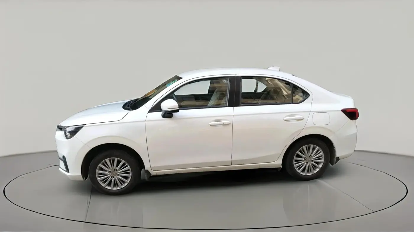 2025 Honda Amaze 1.2L I-VTEC VX CVT, CNG, Automatic, 7,087 km, exterior