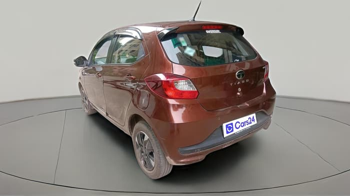 2025 Tata Tiago XTA CNG , CNG, Automatic, 6,995 km, exterior