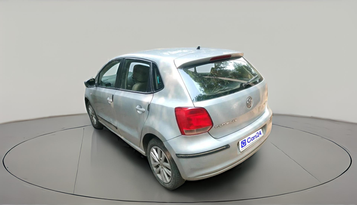 2013 Volkswagen Polo HIGHLINE1.2L, Petrol, Manual, 1,15,425 km, exterior