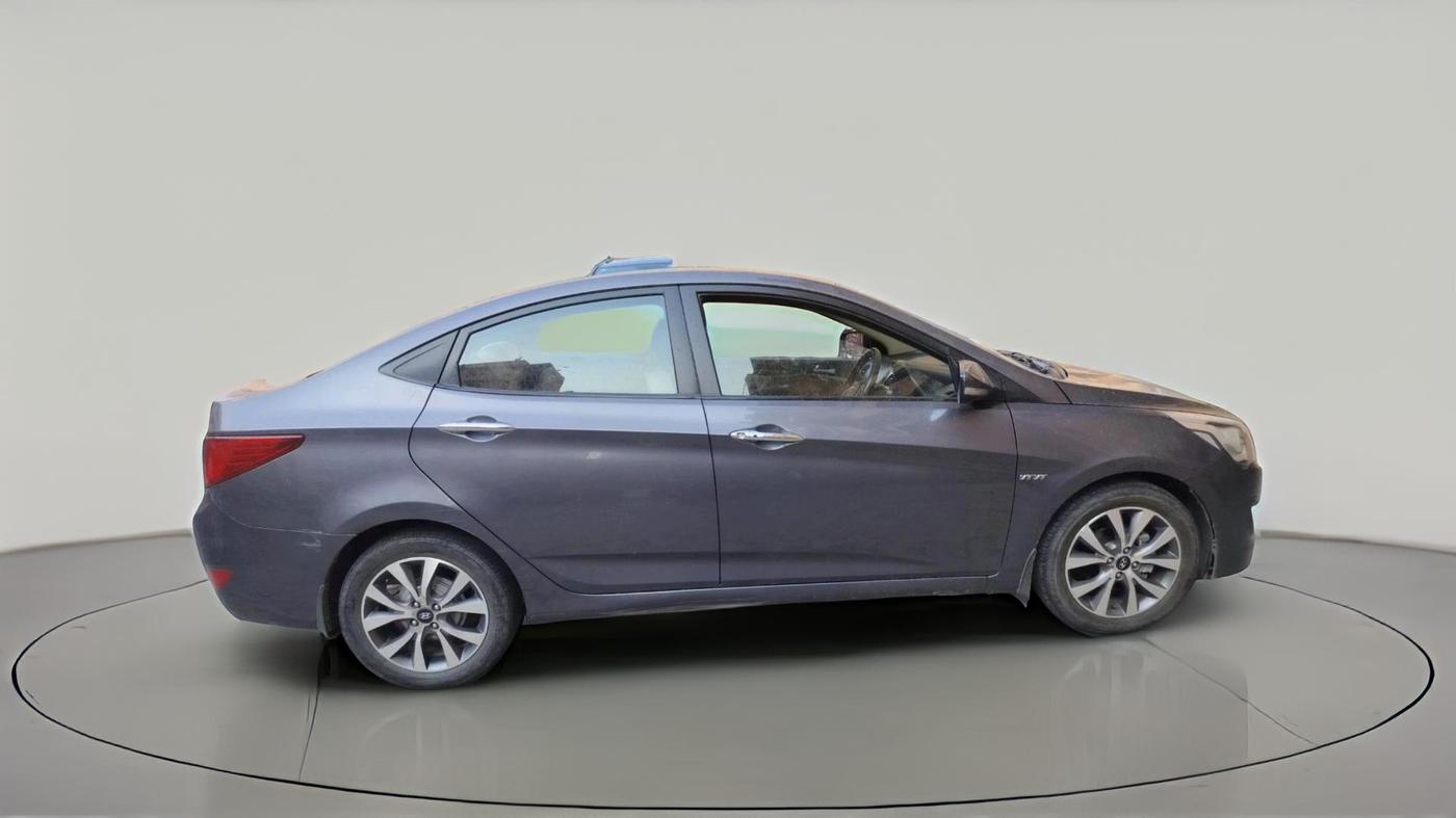 2015 Hyundai Verna FLUIDIC 4S 1.6 VTVT S(O), Petrol, Manual, 79,292 km, exterior