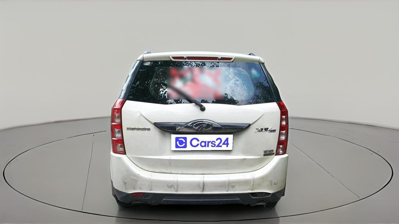 2016 Mahindra XUV500 W10 AT, Diesel, Automatic, 1,14,004 km, exterior