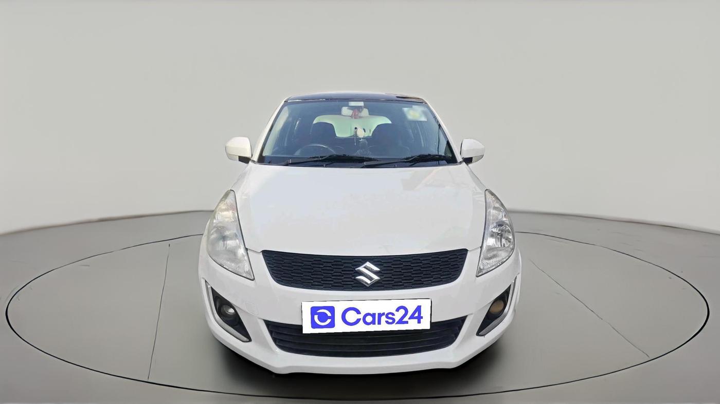 2017 Maruti Swift LXI (O), Petrol, Manual, 1,04,722 km, exterior