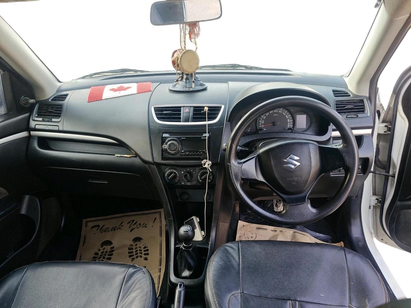 2017 Maruti Swift LXI (O), Petrol, Manual, 1,04,722 km, interior