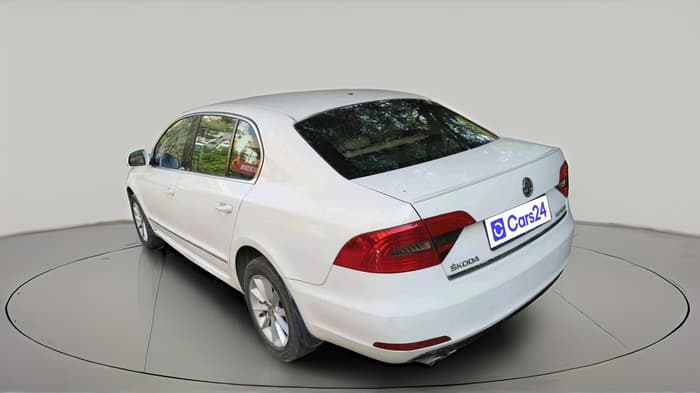 2014 Skoda Superb ELEGANCE 1.8 TSI AT, Petrol, Automatic, 72,273 km, exterior