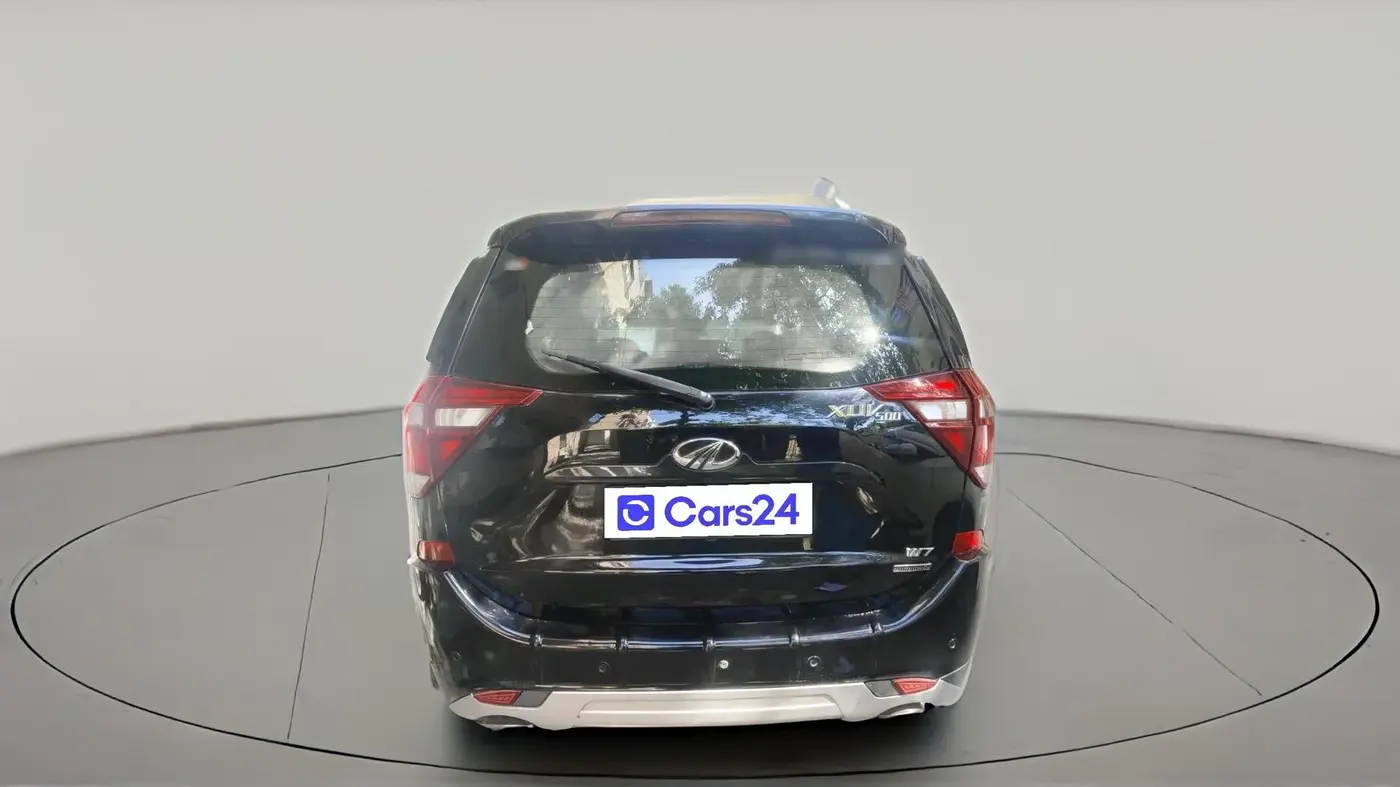 2019 Mahindra XUV500 W7 AT, Diesel, Automatic, 1,29,142 km, exterior