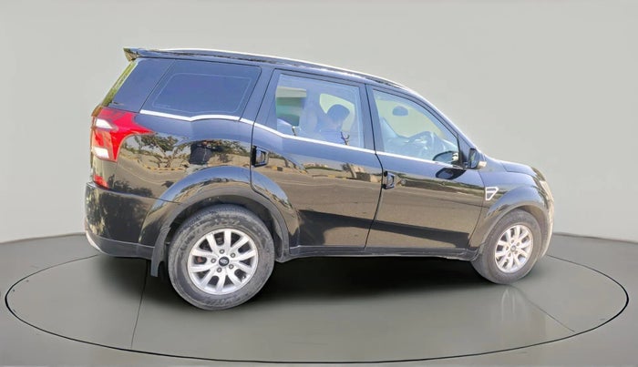 2019 Mahindra XUV500 W7 AT, Diesel, Automatic, 1,29,142 km, exterior