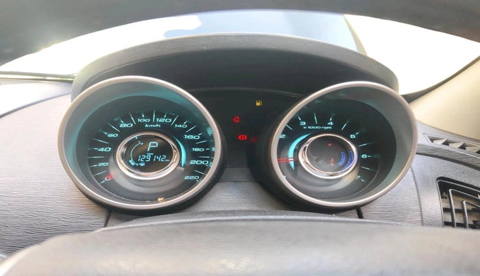 2019 Mahindra XUV500 W7 AT, Diesel, Automatic, 1,29,142 km, interior