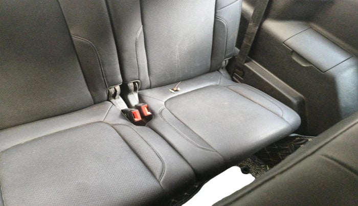 2019 Tata Hexa XTA 4X2 DUAL TONE 7 STR, Diesel, Automatic, 88,824 km, interior