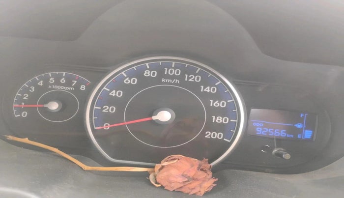 2011 Hyundai i10 MAGNA 1.2, Petrol, Manual, 92,566 km, interior