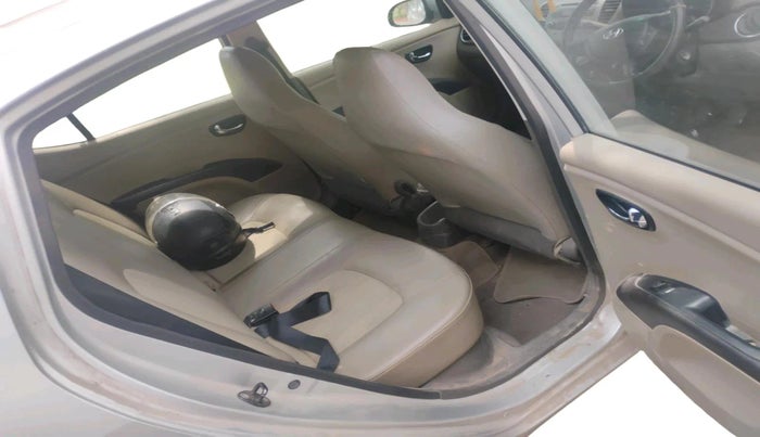 2011 Hyundai i10 MAGNA 1.2, Petrol, Manual, 92,566 km, interior