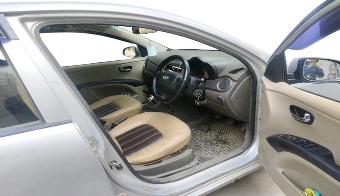 2012 Hyundai i10 MAGNA 1.2, CNG, Manual, 95,815 km, interior