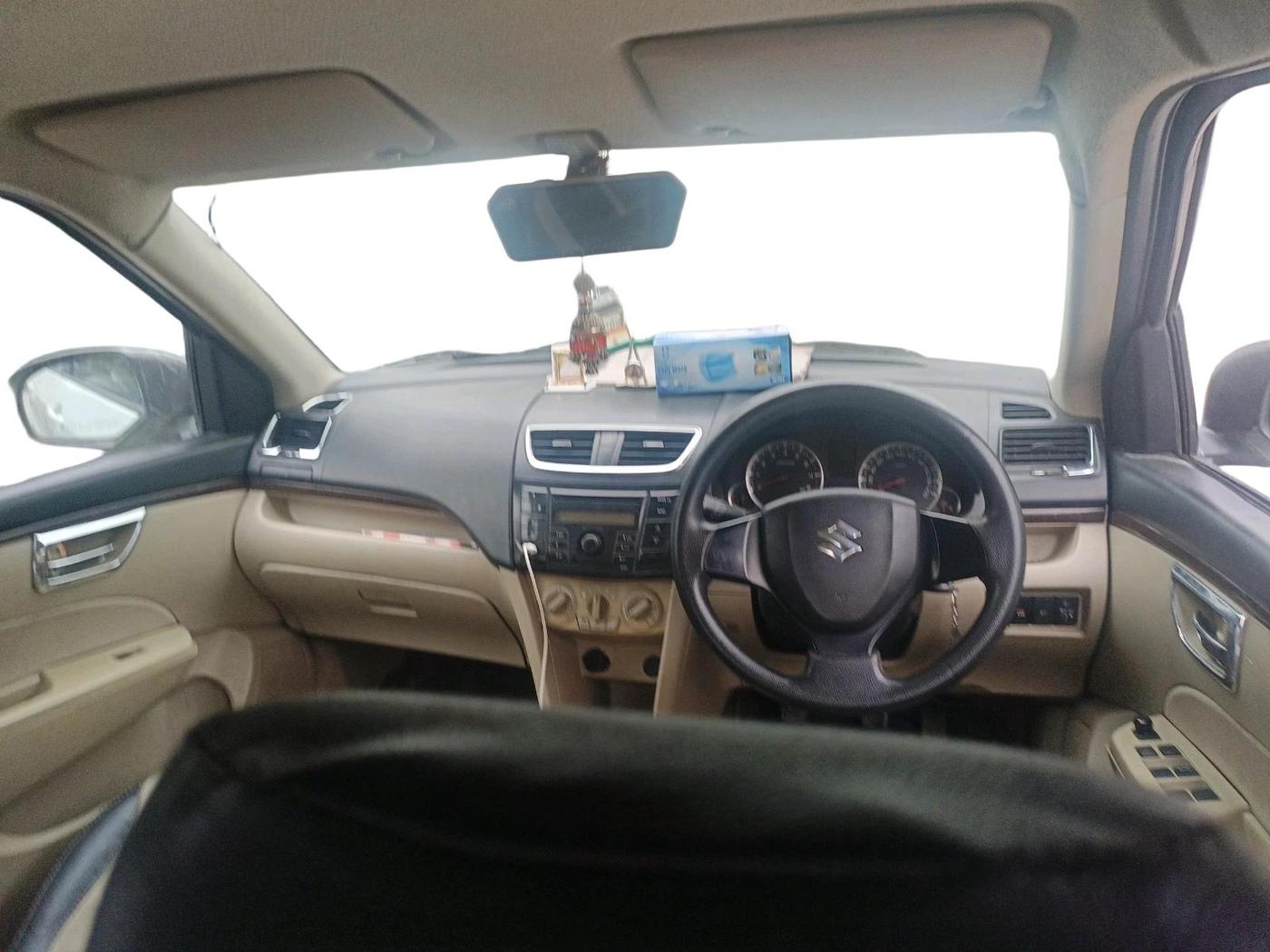 2013 Maruti Swift Dzire VXI, CNG, Manual, 1,17,242 km, interior