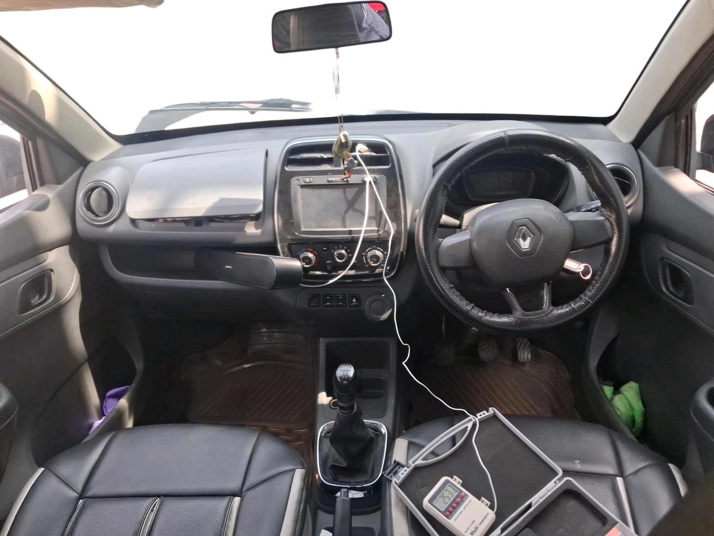 2016 Renault Kwid RXT 0.8, Petrol, Manual, 22,902 km, interior