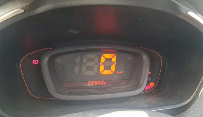 2016 Renault Kwid RXT 0.8, Petrol, Manual, 22,902 km, interior