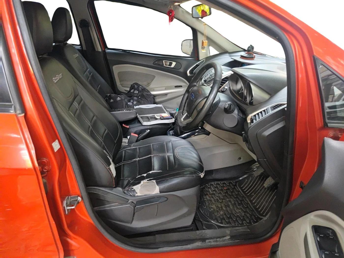 2016 Ford Ecosport TITANIUM 1.5L DIESEL, Diesel, Manual, 1,11,341 km, interior