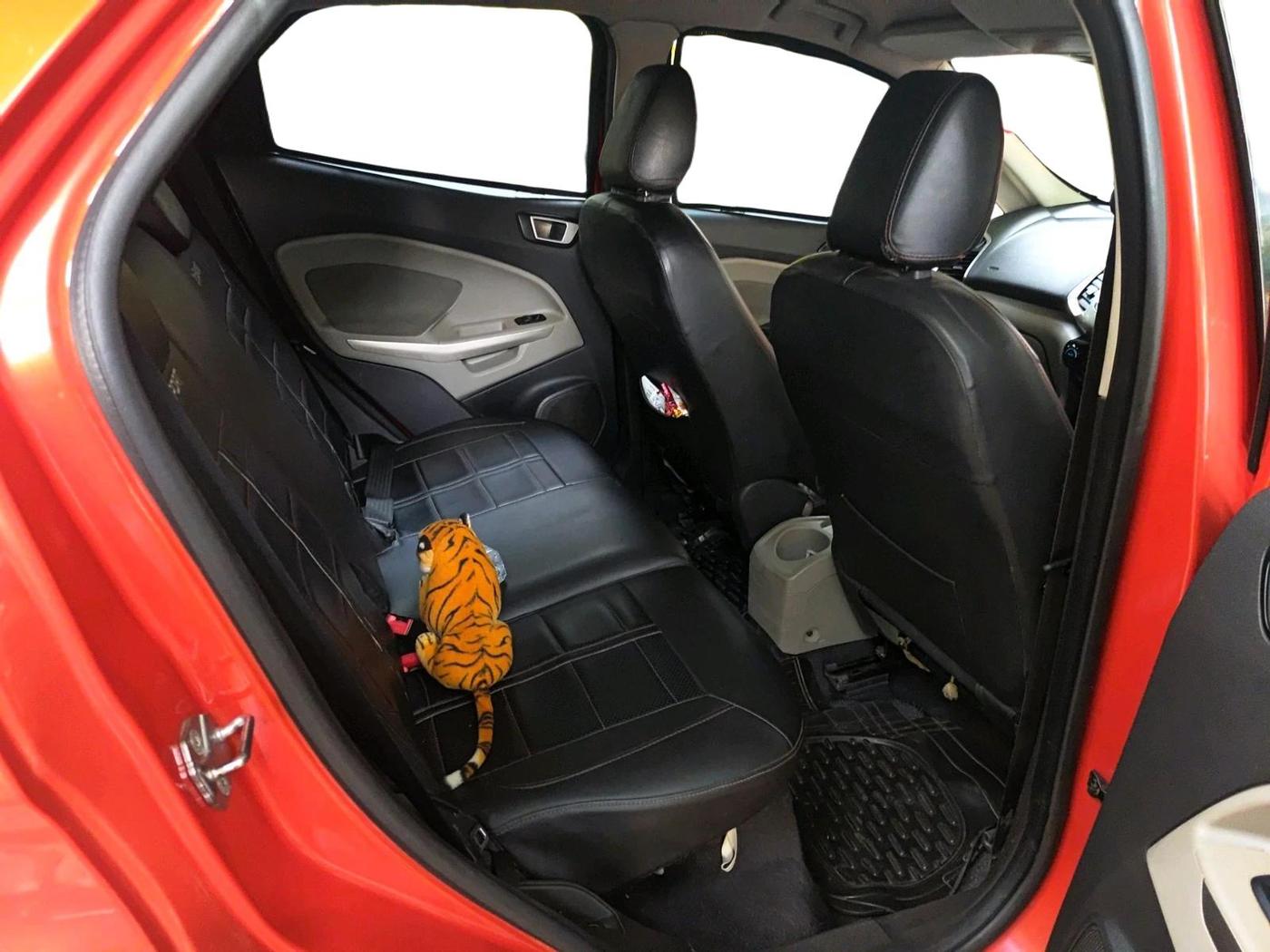 2016 Ford Ecosport TITANIUM 1.5L DIESEL, Diesel, Manual, 1,11,341 km, interior