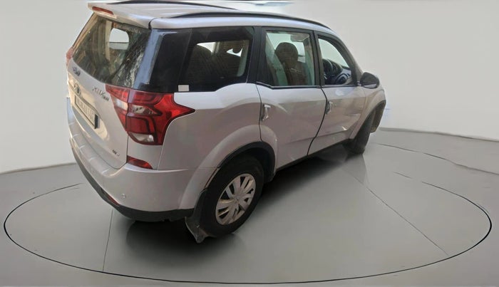 2018 Mahindra XUV500 W7, Diesel, Manual, 51,028 km, exterior