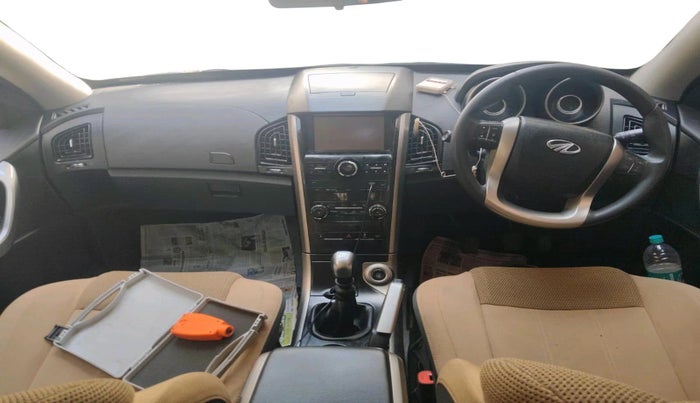 2018 Mahindra XUV500 W7, Diesel, Manual, 51,028 km, interior