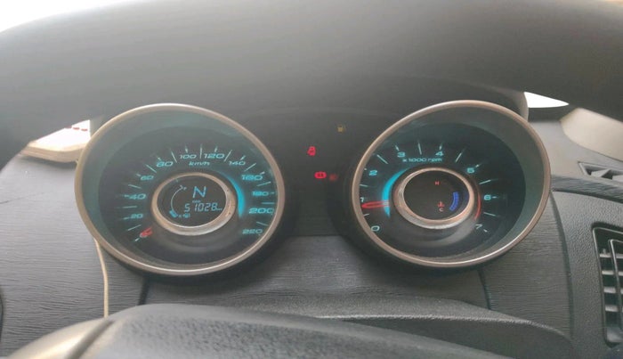 2018 Mahindra XUV500 W7, Diesel, Manual, 51,028 km, interior