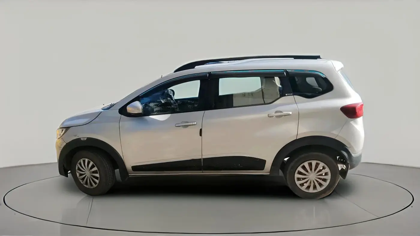 2019 Renault TRIBER RXT, CNG, Manual, 1,00,002 km, exterior