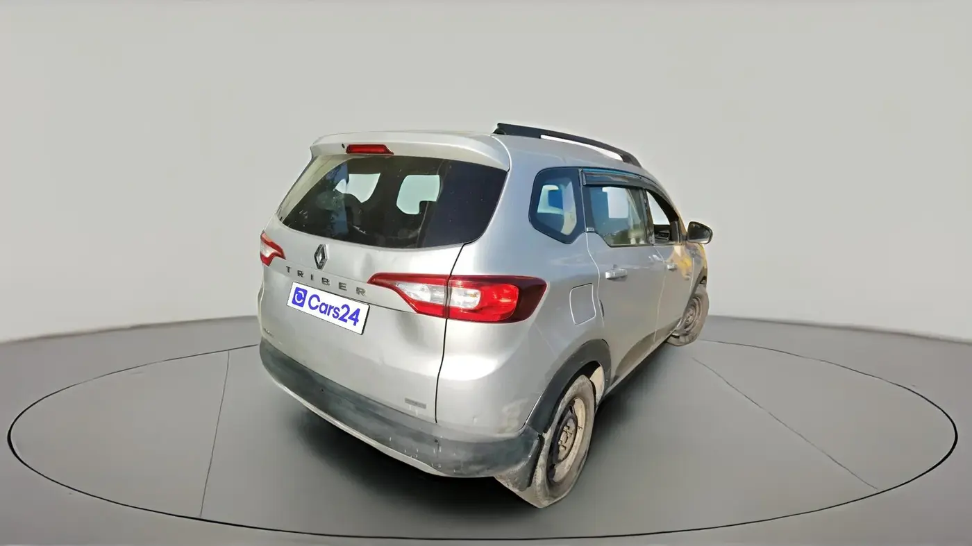 2019 Renault TRIBER RXT, CNG, Manual, 1,00,002 km, exterior