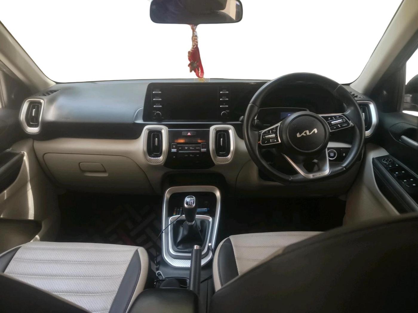 2021 KIA SONET HTX 1.0 IMT, Petrol, Manual, 43,777 km, interior