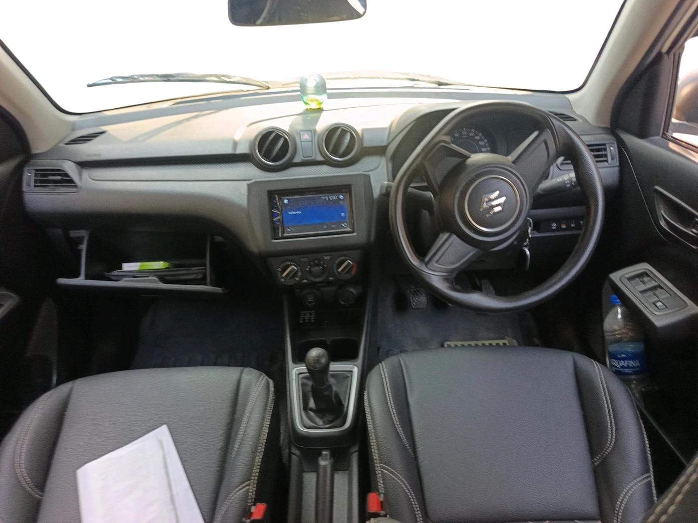 2021 Maruti Swift LXI, Petrol, Manual, 34,724 km, interior