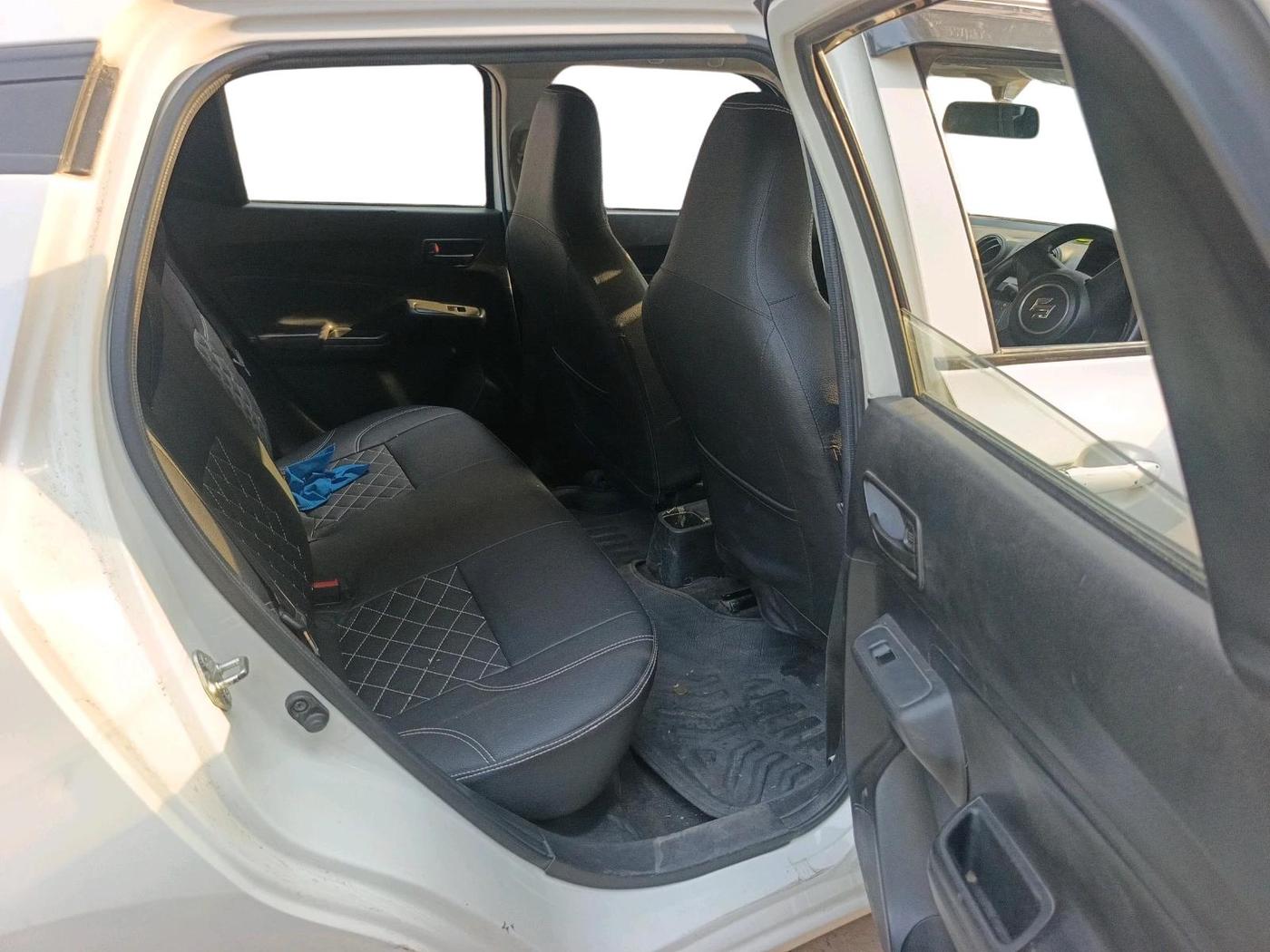 2021 Maruti Swift LXI, Petrol, Manual, 34,724 km, interior